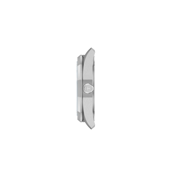 Profile view of the watch case Tissot PRC 100 Solar 34mm, reference T151.822.11.351.00