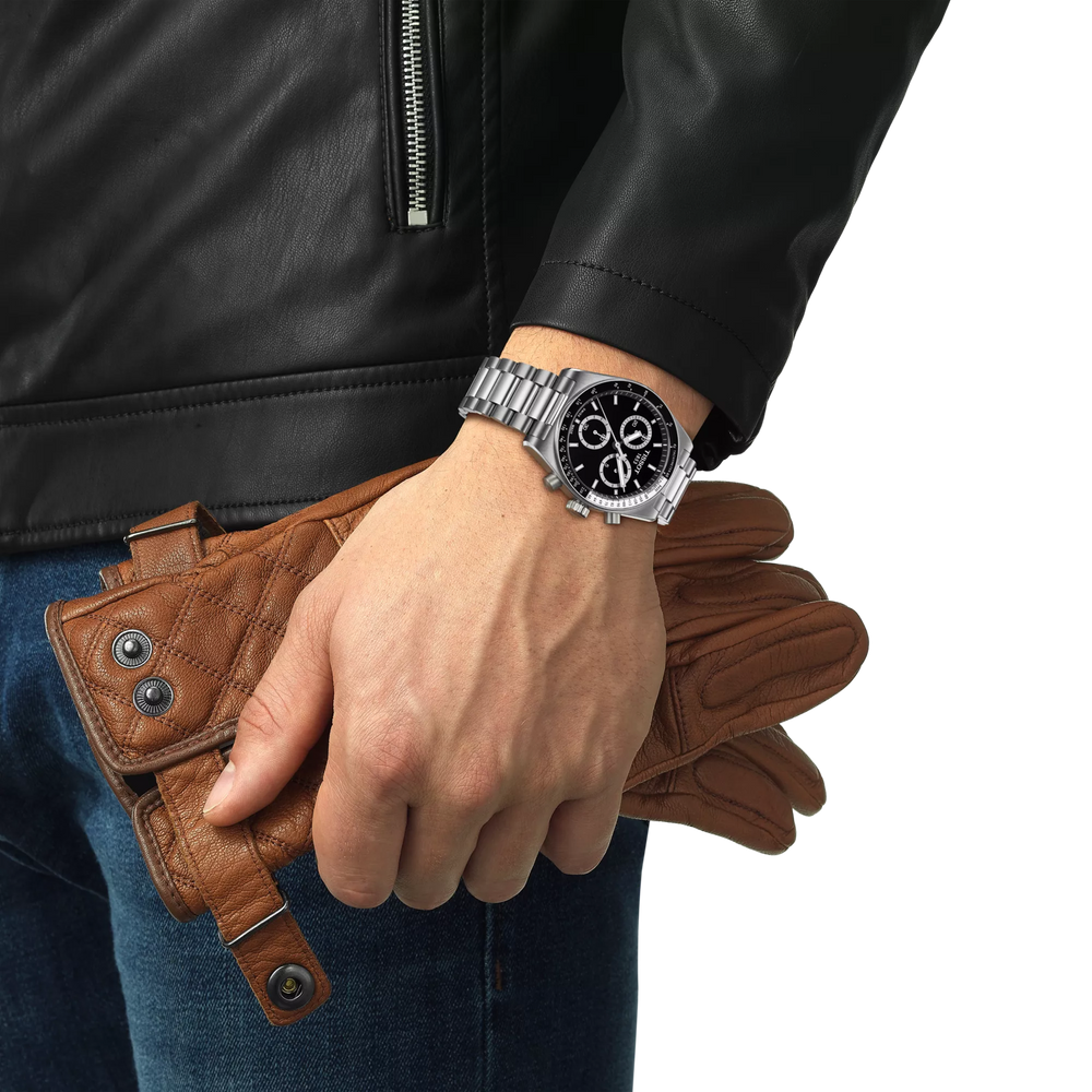 Simulation of the watch Tissot PR516 40mm on a wrist, reference T149.417.11.051.00