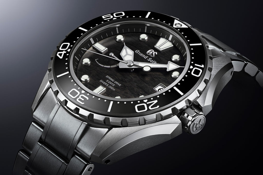 Grand Seiko SLGA015 three-quarter view