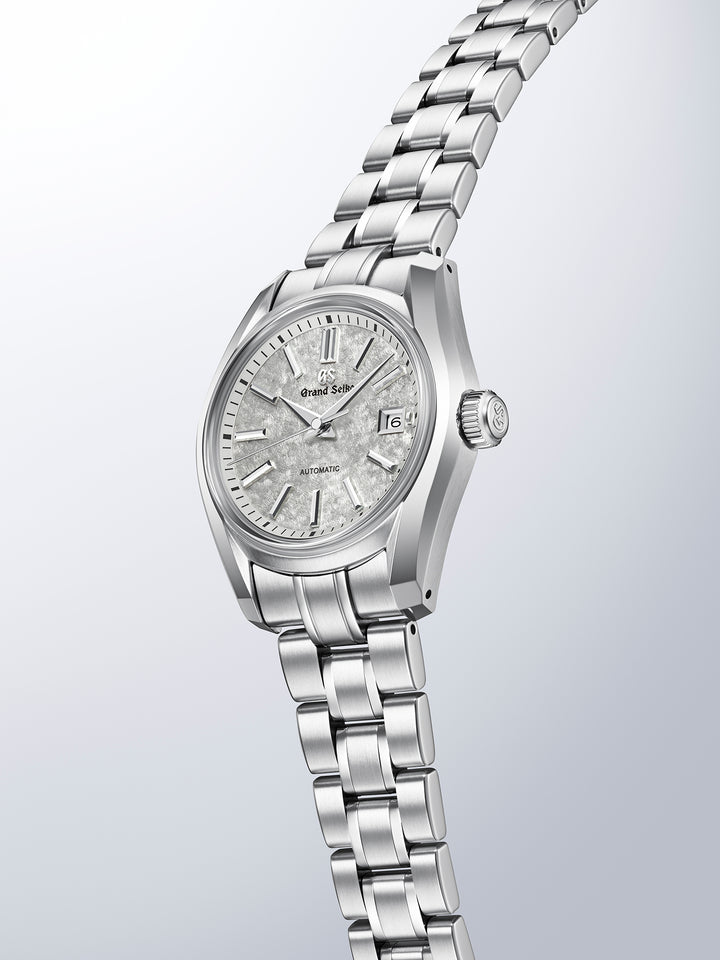 Grand Seiko STGK033 official bracelet and case detail