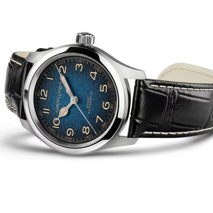 Hamilton Khaki Field Murph H70405740 rolled leather strap view