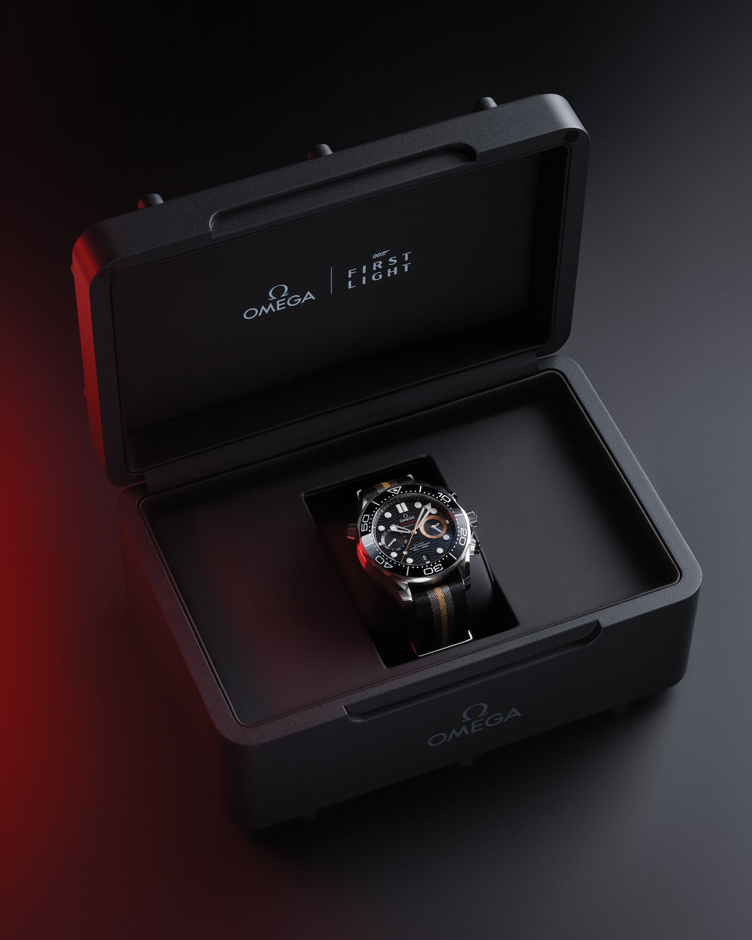 OMEGA Seamaster Diver 300M 44 mm 007 First Light 210.32.44.51.01.002