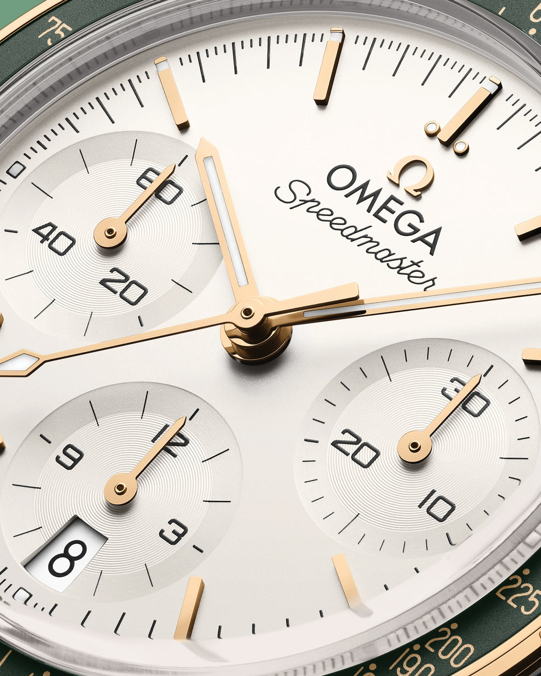OMEGA Speedmaster 38 mm silver dial and Moonshine gold watch 324.20.38.50.02.001 official view 5