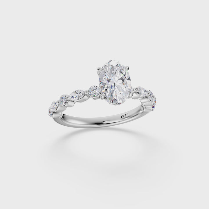 Stylish Lab Grown Diamond Engagement Ring