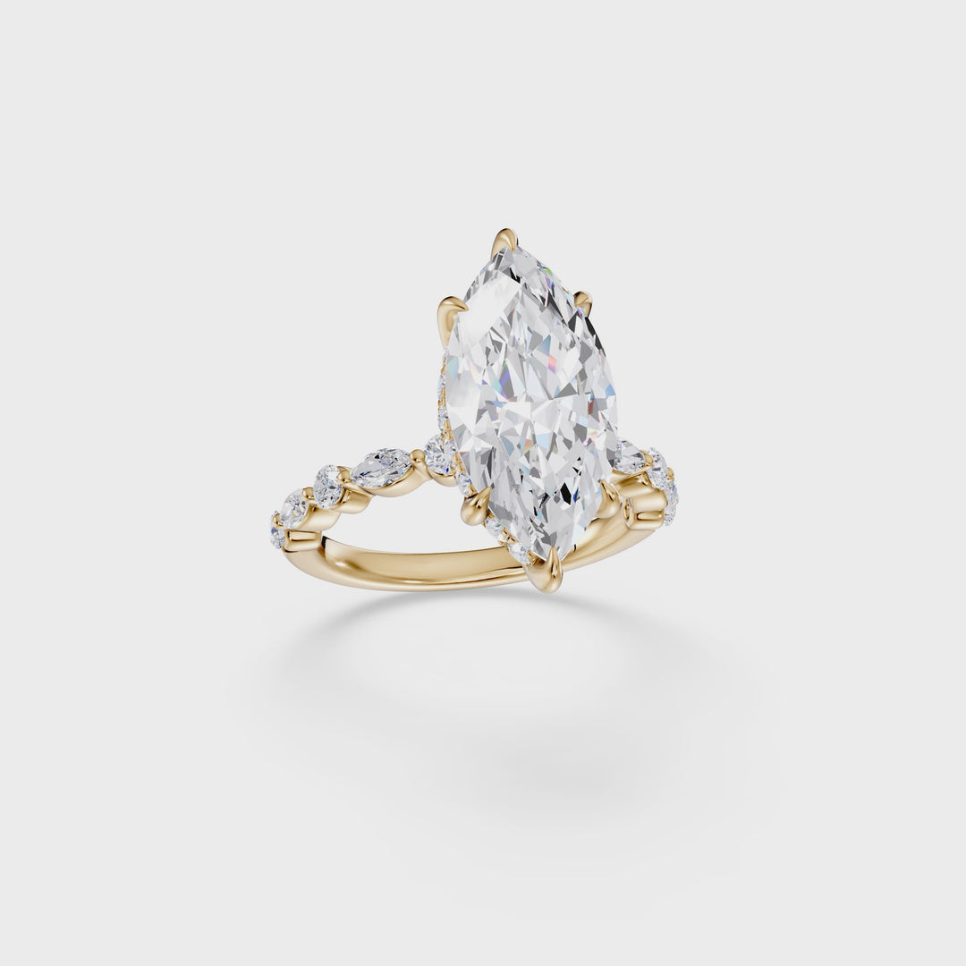 Stylish Lab Grown Diamond Engagement Ring