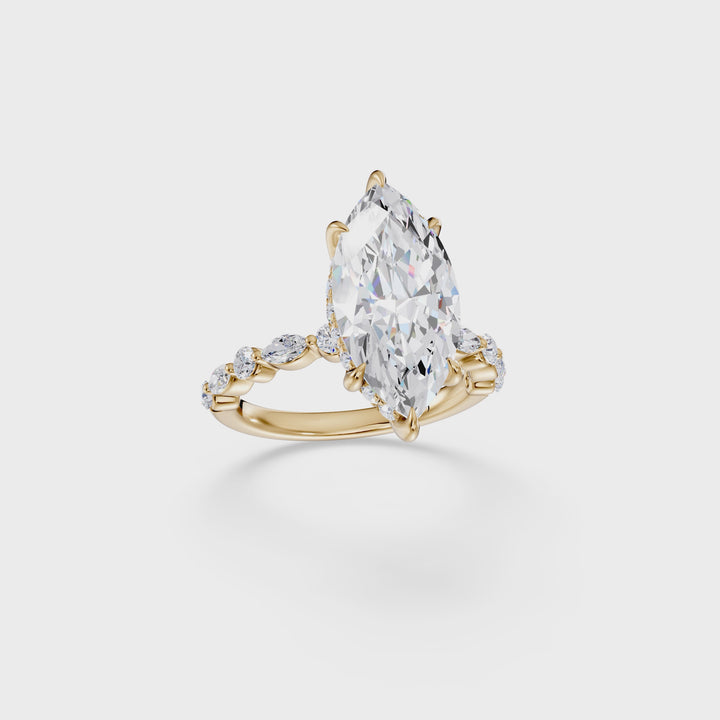 Stylish Lab Grown Diamond Engagement Ring
