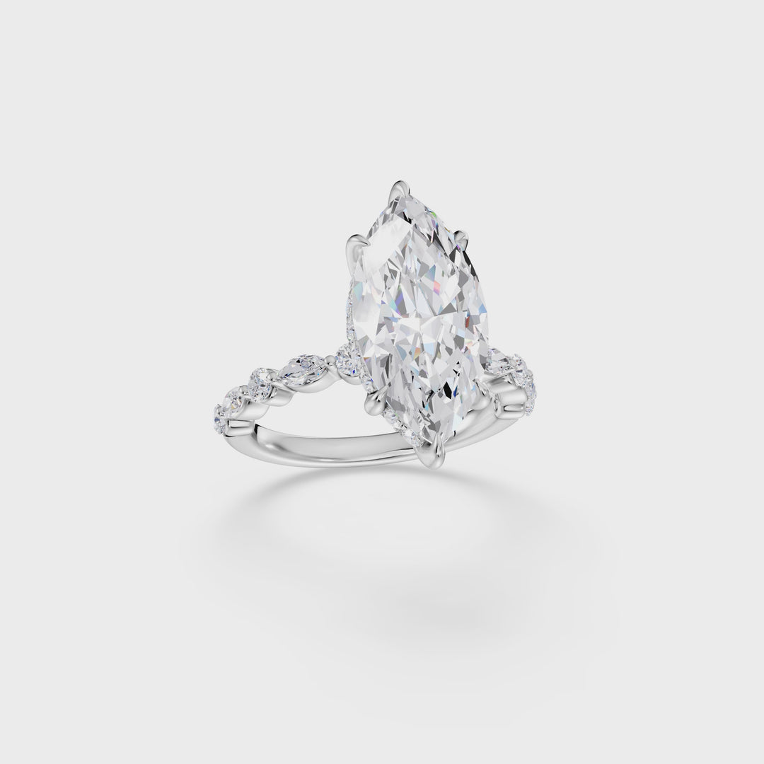 Stylish Lab Grown Diamond Engagement Ring