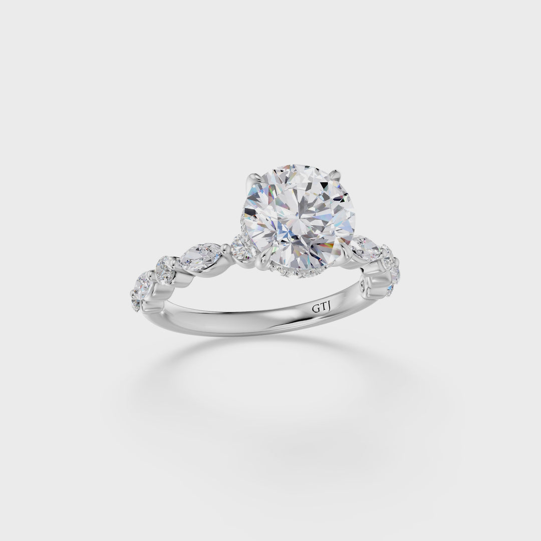 Stylish Lab Grown Diamond Engagement Ring