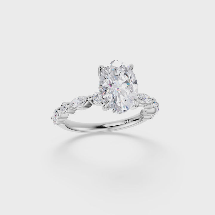 Stylish Lab Grown Diamond Engagement Ring