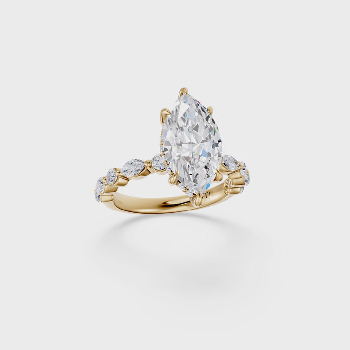 Stylish Lab Grown Diamond Engagement Ring