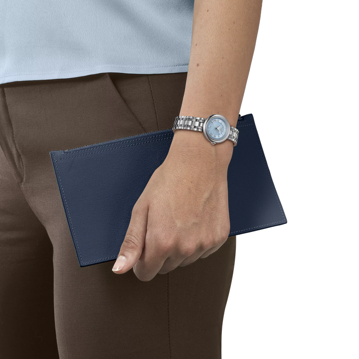 Simulation of the watch Tissot Bellissima 26mm on a wrist, reference T126.010.11.133.00