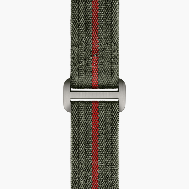 TUDOR M25717N-0001 bracelet or strap detail official product view