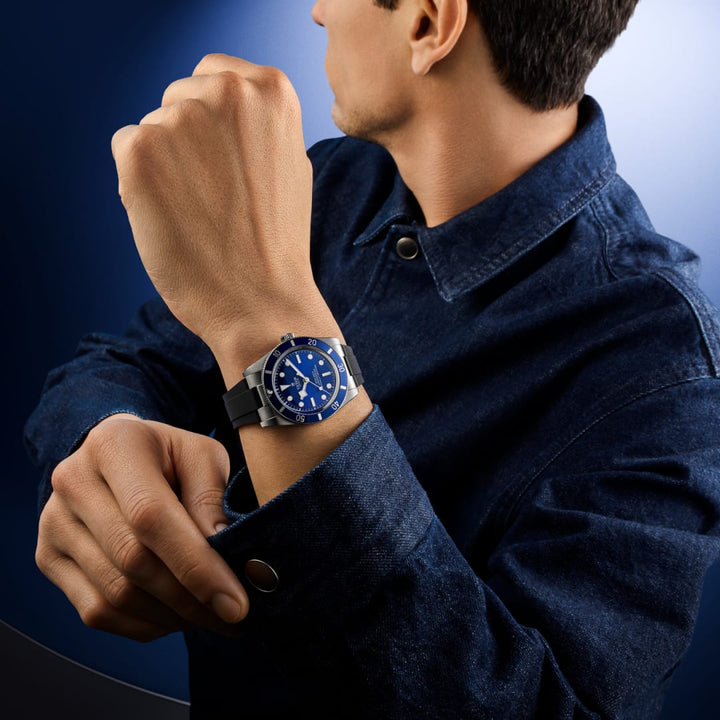 TUDOR Black Bay 54 37 mm M79000B-0002