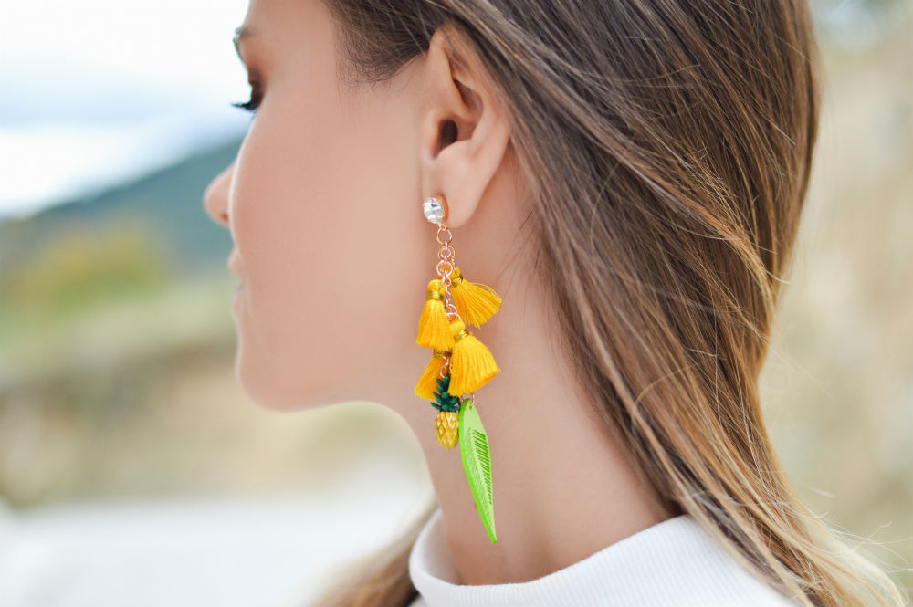 Mismatched Earrings: Switch it Up with This Matchless Jewelry Trend